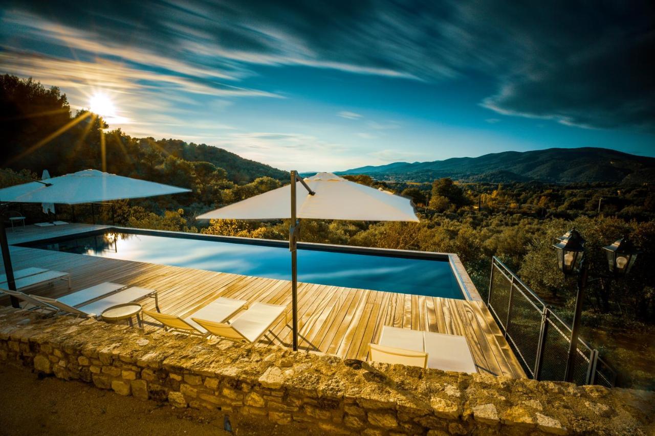 Chateau Les Gardis Lourmarin Buitenkant foto